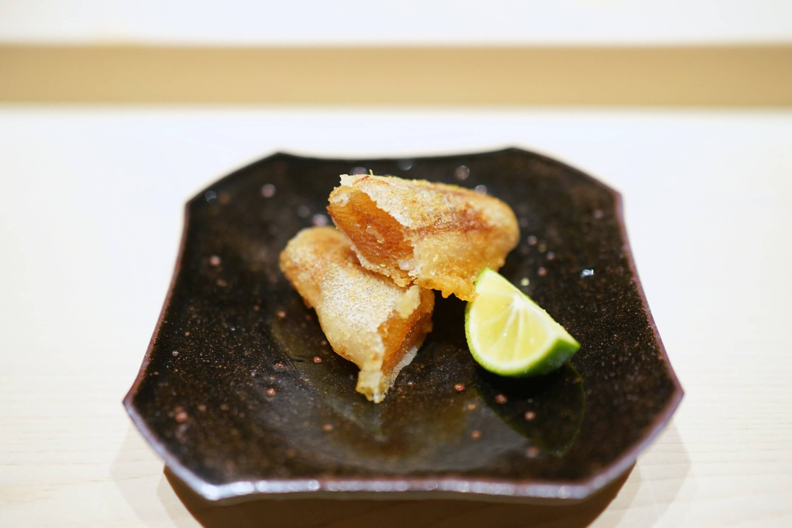 鱶鰭の揚げ物